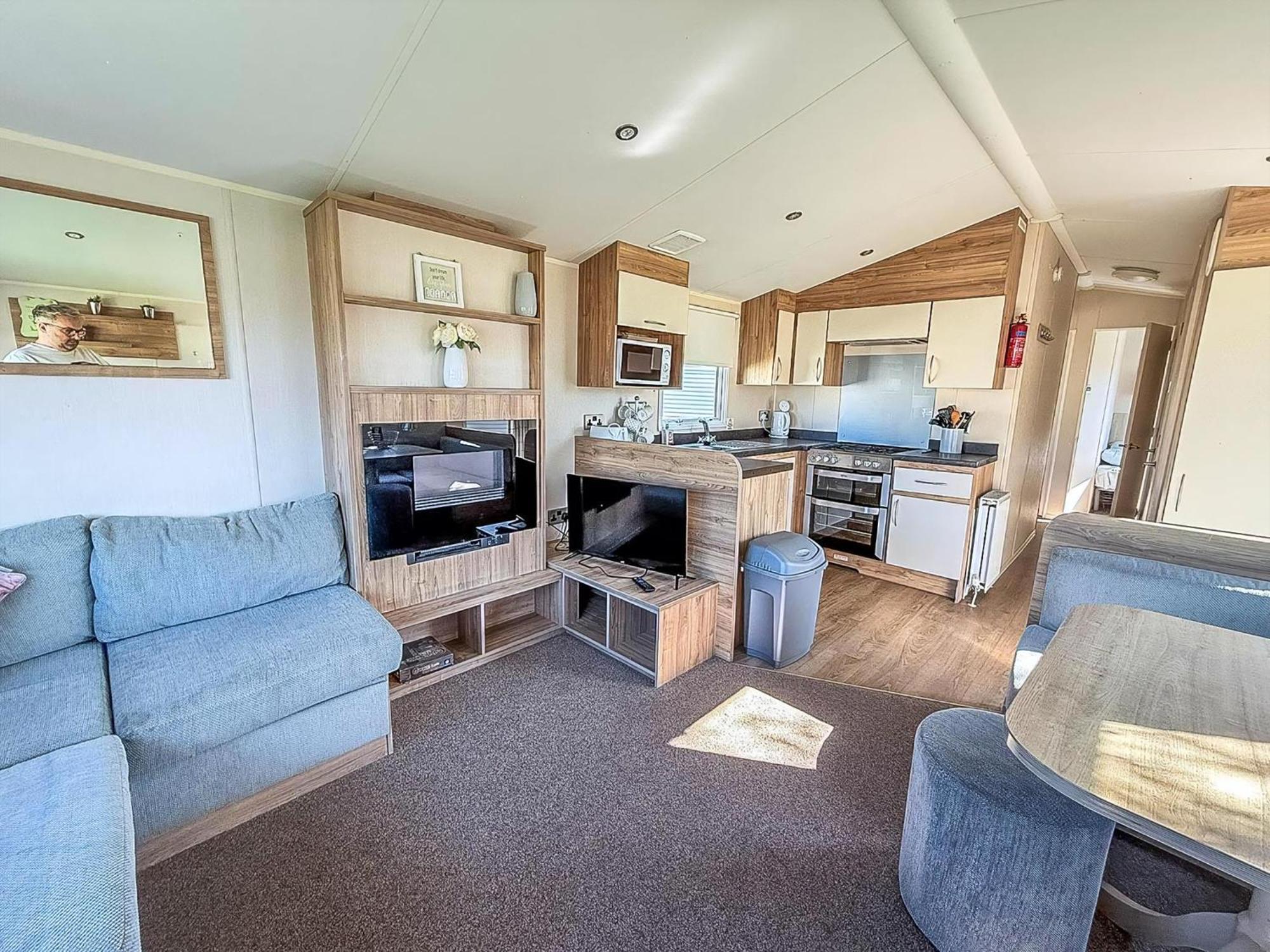 8 Berth Caravan For Hire At St Osyth Beach Ref 28047R Clacton-on-Sea Exterior foto